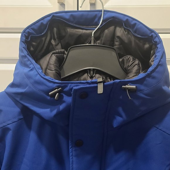 Kanuk Mont-Royal Parka Jacket - Picture 2 of 16